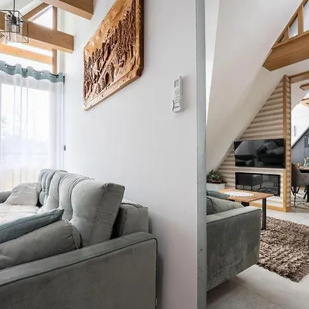 Two Bedroom - Tatra View - Ksiezycowe - 24i 2-2 Apartament *